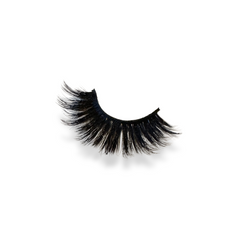 Selene - Dramatic, Fluffy, Spiky, Wispy Lashes