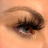 Selene - Dramatic, Fluffy, Spiky, Wispy Lashes