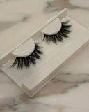 Tamara Lash - Fluffy, Wispy Cat-Eye Lashes
